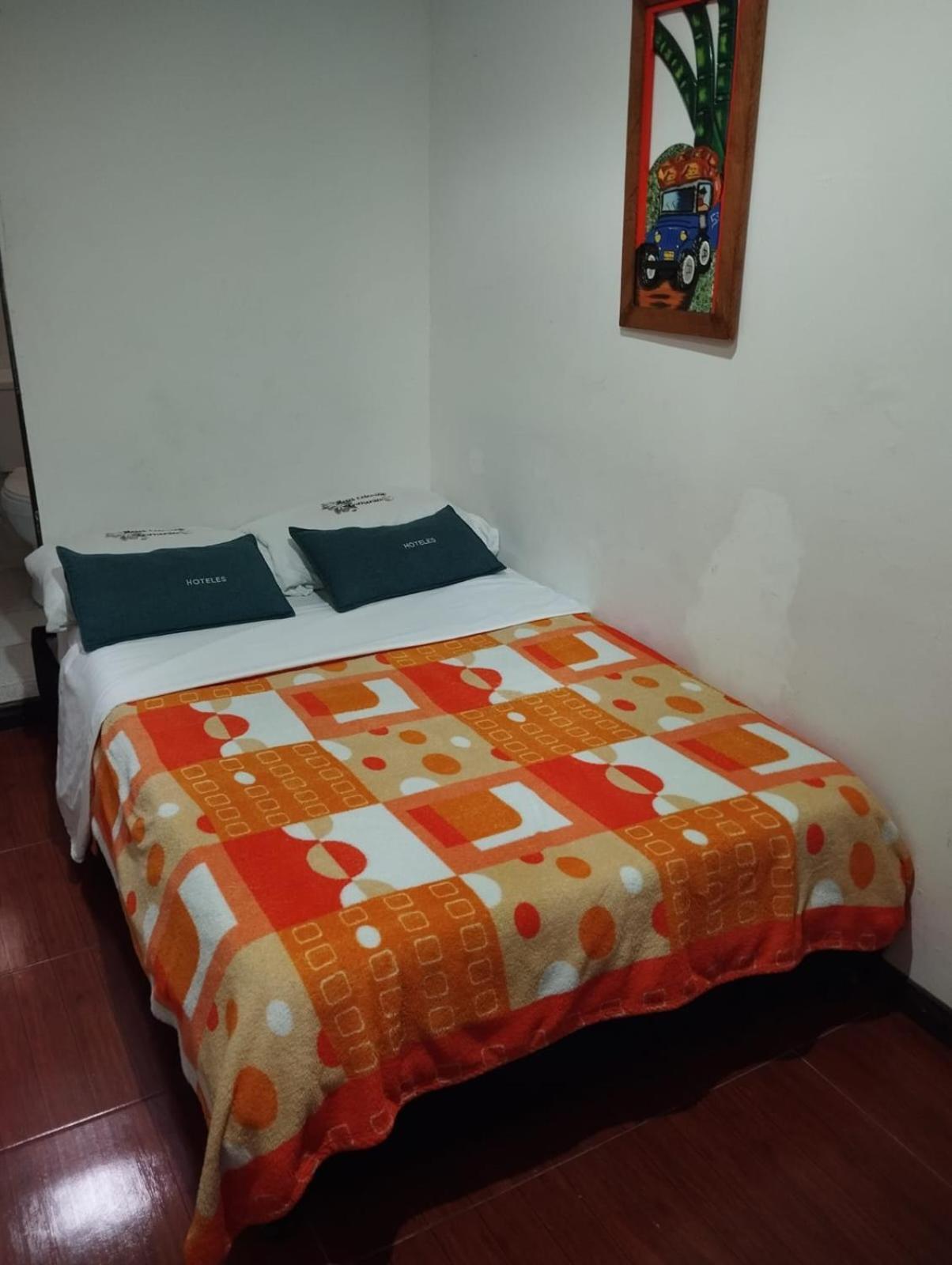 Hotel Colonial Armenia Ro Kültér fotó