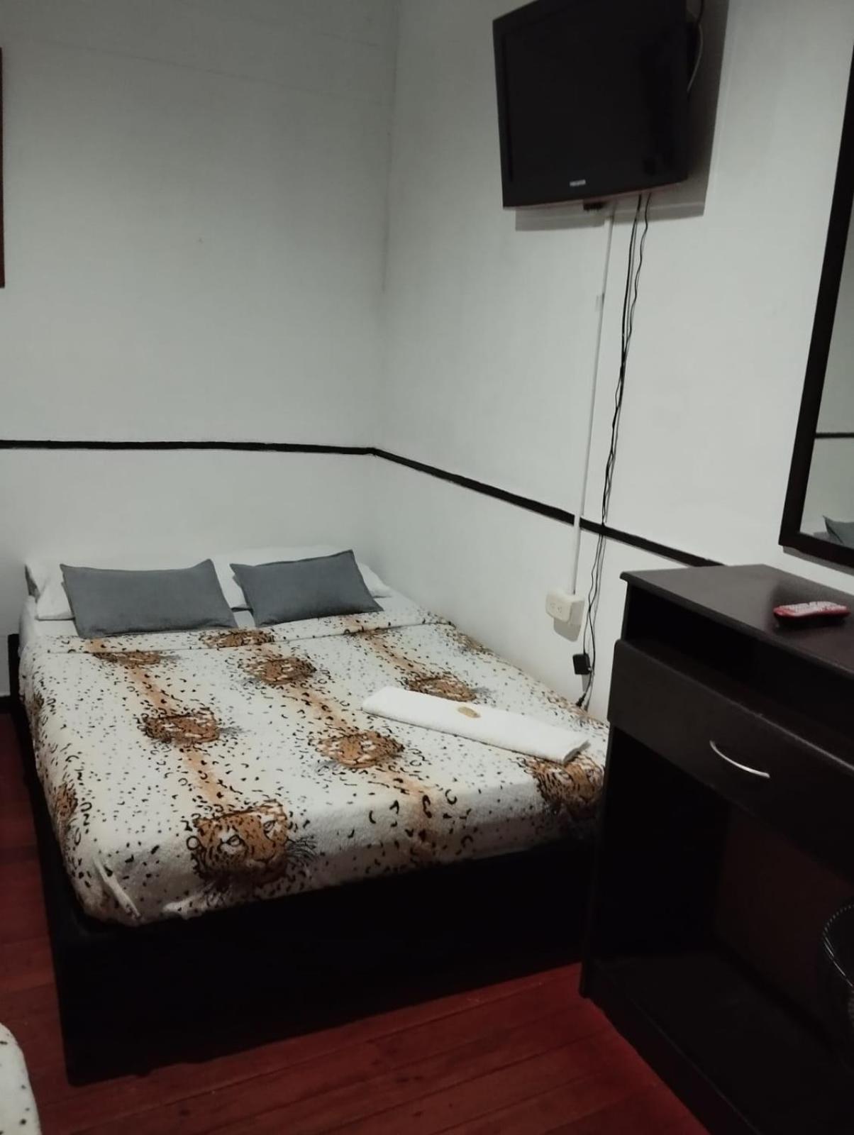 Hotel Colonial Armenia Ro Kültér fotó
