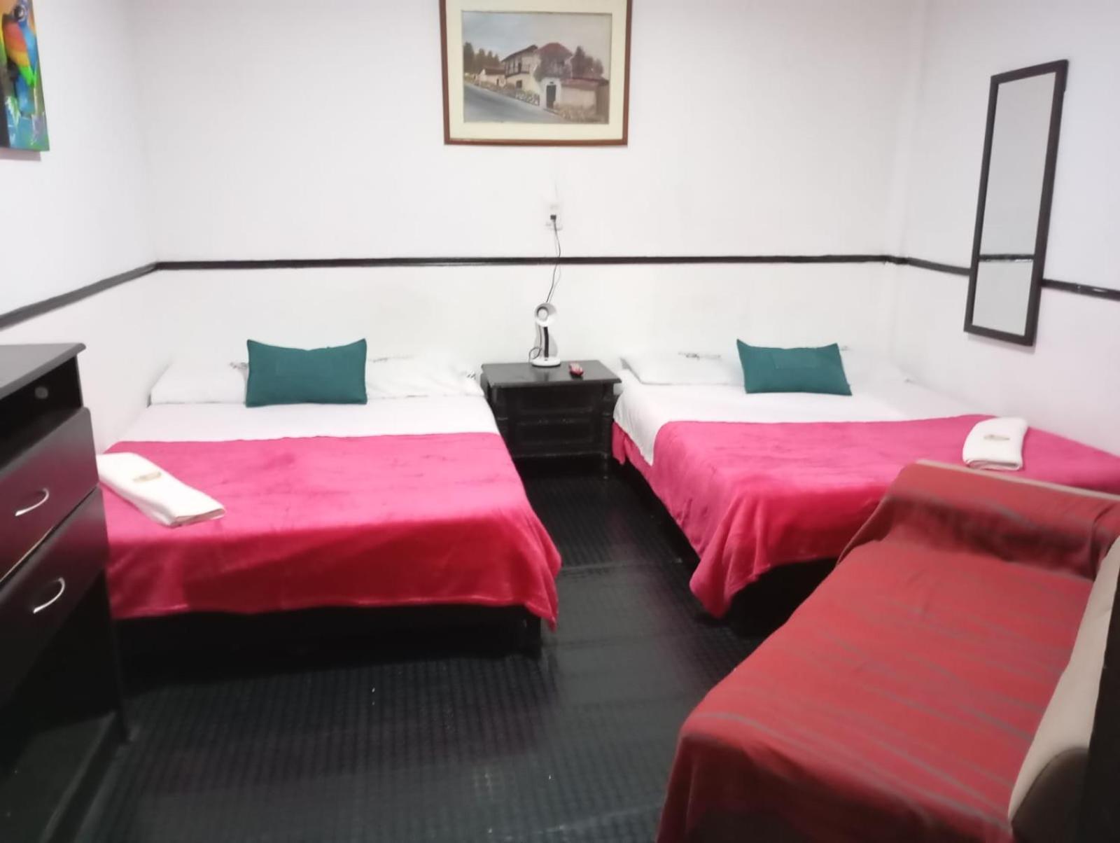 Hotel Colonial Armenia Ro Kültér fotó